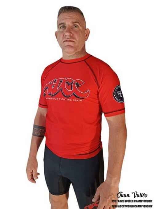 CAMISETA ELASTICA DANvaletudo ADCC SPERRY ROJA