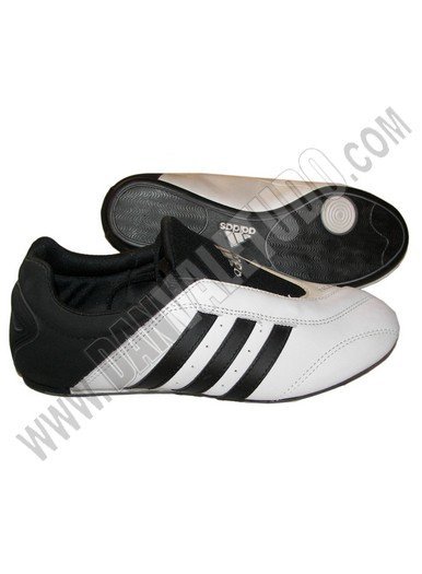 ZAPATILLAS ADIDAS DELTAX NEGRO