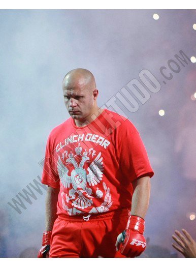 CAMISETA CLINCH GEAR FEDOR STRIKEFORCE WALKOUT RED - Imagen 3