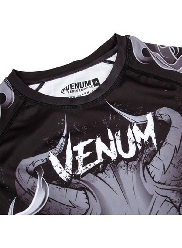 CAMISETA ELASTICA VENUM MINOTAURUS NEGRO/BLANCO - Imagen 4