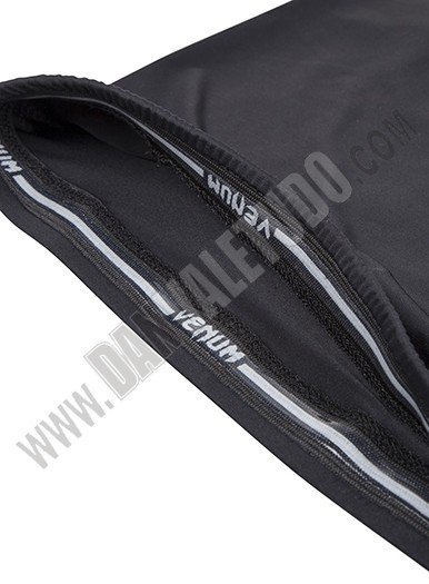 CAMISETA ELASTICA VENUM CONTENDER - Imagen 5