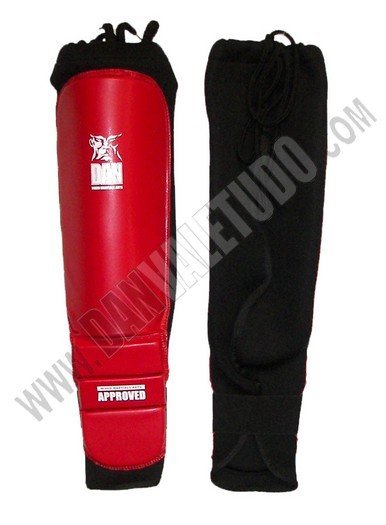 ESPINILLERAS EMPEINE DAN MMA APPROVED ROJO