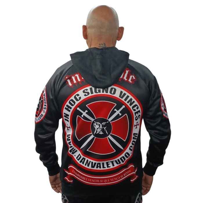 SUDADERA CON CAPUCHA Y CREMALLERA  DAN TEMPLARIO INVENCIBLE - Imagen 4