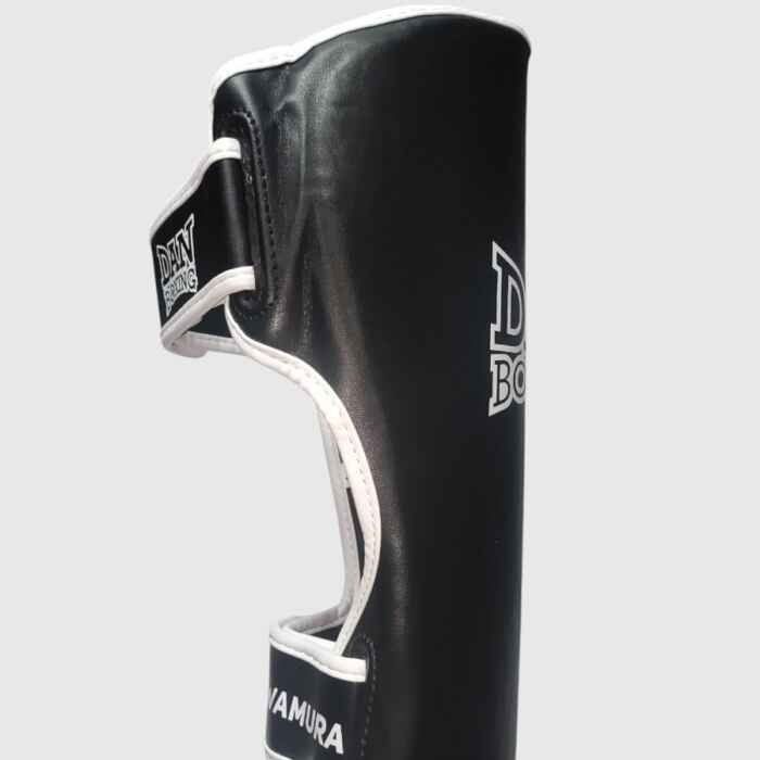 ESPINILLERAS DANboxing  SAWAMURA NEGRO/BLANCO PG - Imagen 4