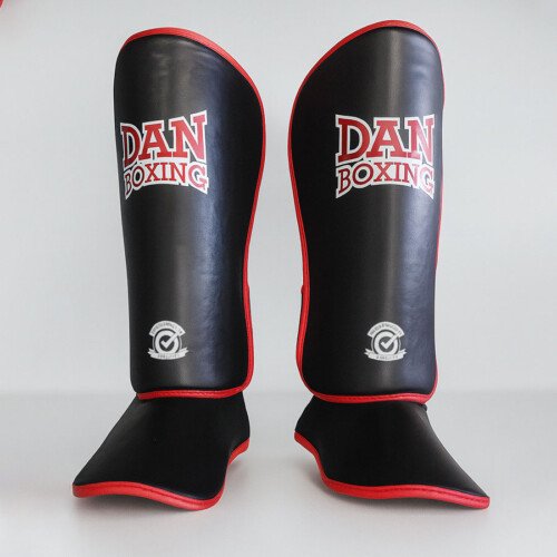 ESPINILLERAS DANboxing  TADASHI NEGRO/ROJO PG